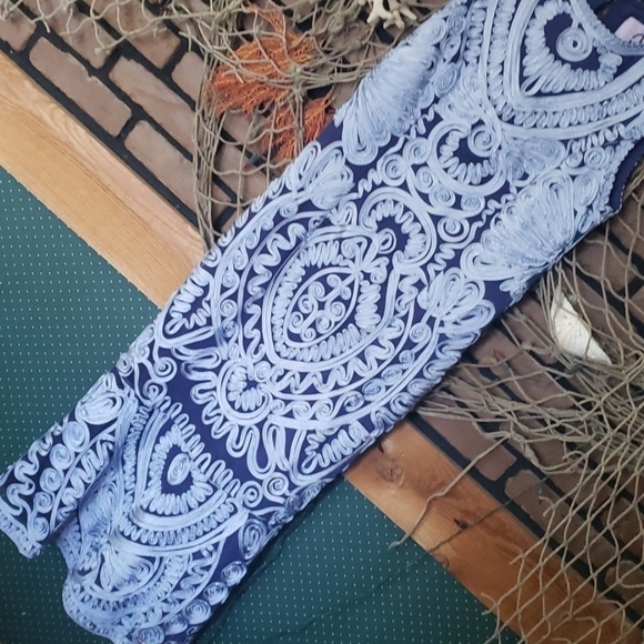 Js COLLECTION DRESS size 10. - Picture 4 of 8